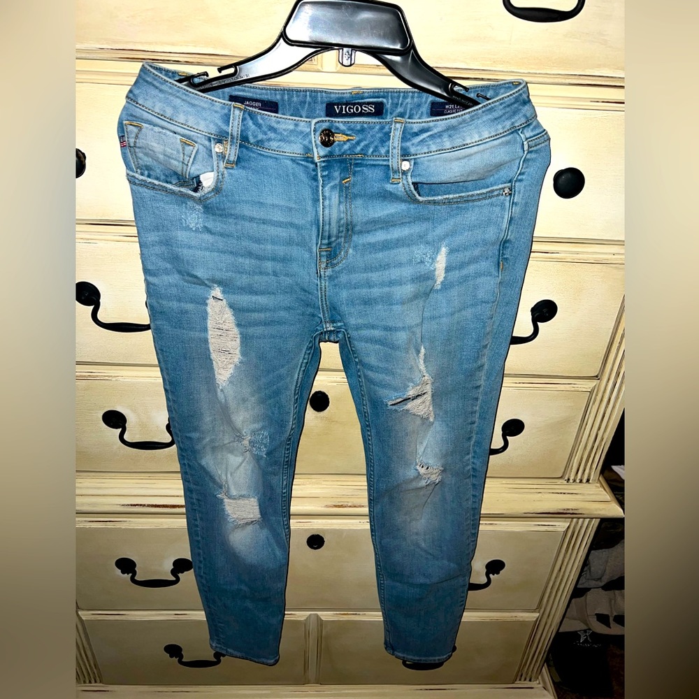 Vigoss Jagger distressed skinny jean